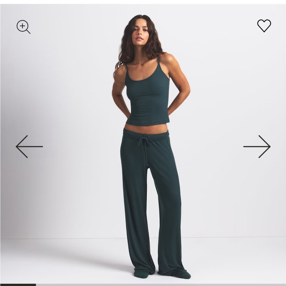 Skims ribbed soft lounge pants
